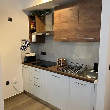 Oliva Apartman Zára