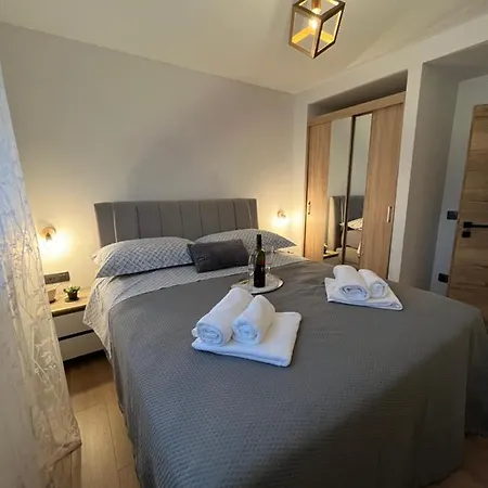 Oliva Apartman Zára