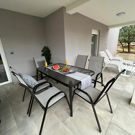 Apartman Oliva Zára