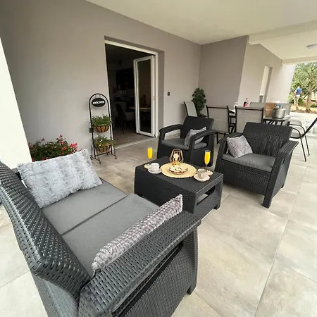 Appartement Oliva *