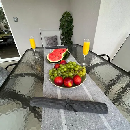 Apartment Oliva Zadar
